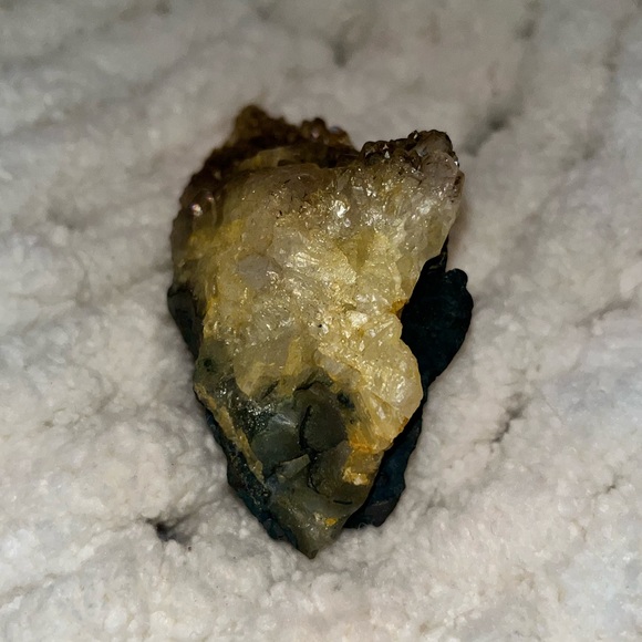 Citrine Healing Crystal - Picture 4 of 5